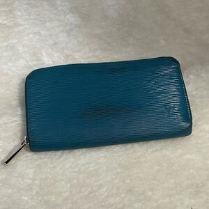 Louis Vuitton Epi Teal Long Zip Wallet